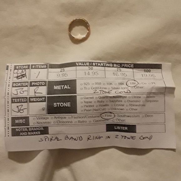 18 Karat Fine Gold Two-tone Spiral 5" band ring - Picture 6 of 6